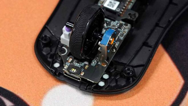 T3 MAX二代双8K游戏鼠标拆解测评pg电子入口跟蝰蛇V3一比高下？雷柏V(图26)