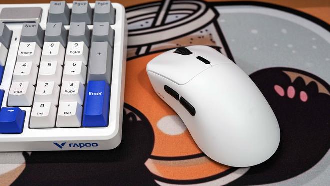 T3 MAX二代双8K游戏鼠标拆解测评pg电子入口跟蝰蛇V3一比高下？雷柏V(图12)